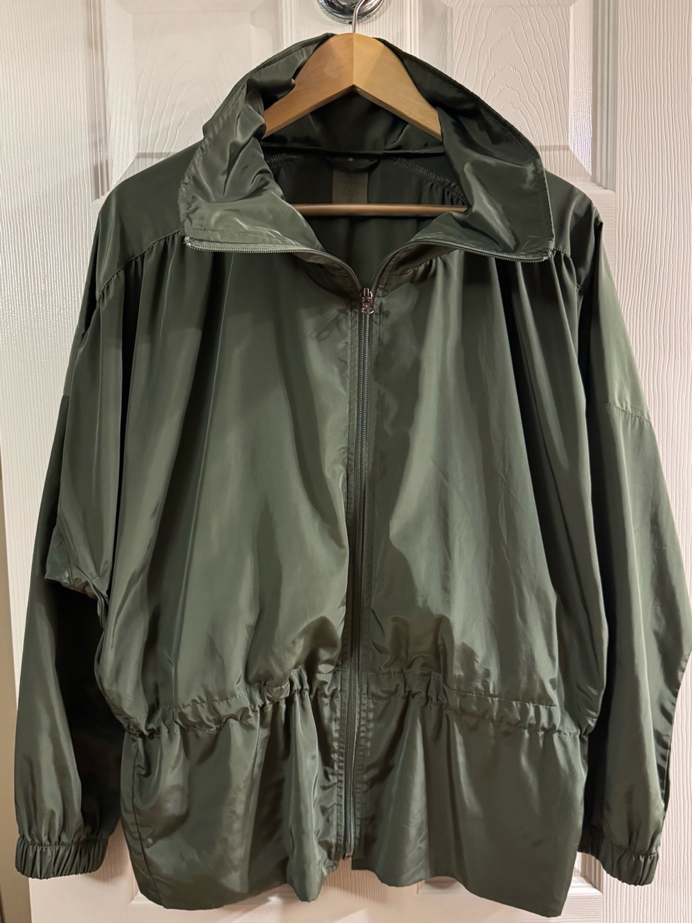 CALIA by Carrie Underwood Olive Green Lightweight Zip Windbreaker Jacket